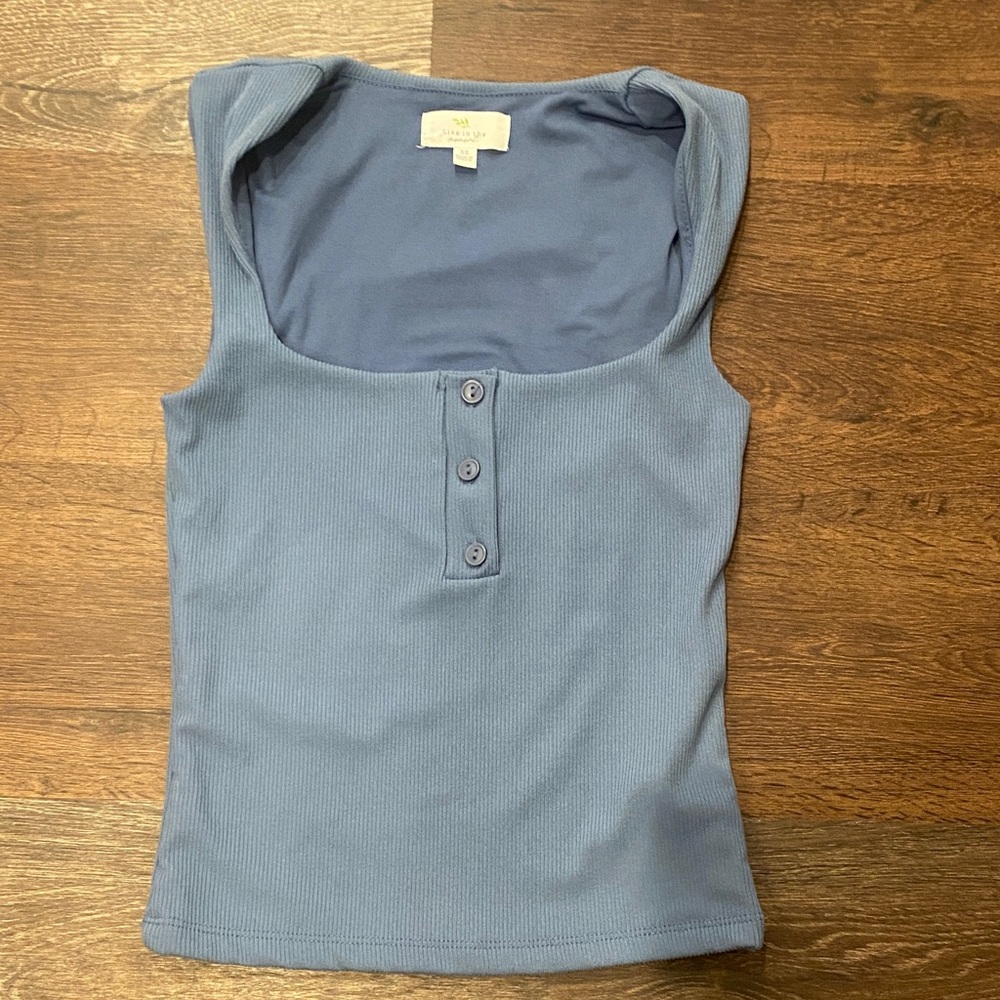 3 for $10
Elegant Blue Ribbed Tank Top